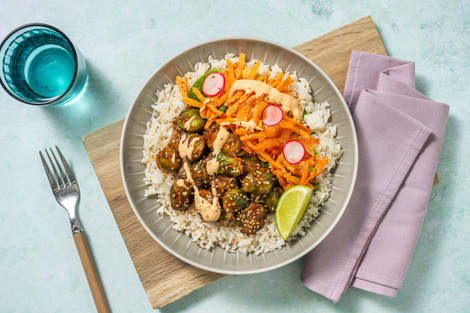 Rosenkohl in Hoisin-Sesam-Marinade auf Reis