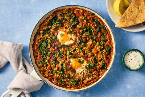 One-Pan Tunisian-Spiced Lentil Shakshuka