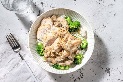 Gekruide kipfilet met champignonroomsaus