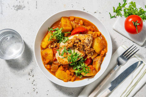 Kipfilet met zoete, kruidige groentestoof