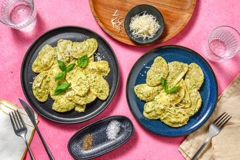 Pansotti alle erbette in salsa di noci