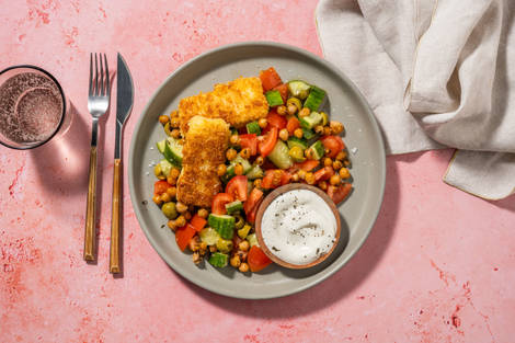 Formaggio stile Cipro panato e salsa yogurt