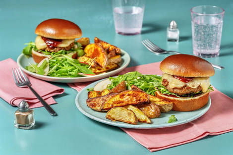 Cheesy BBQ Pork Burger