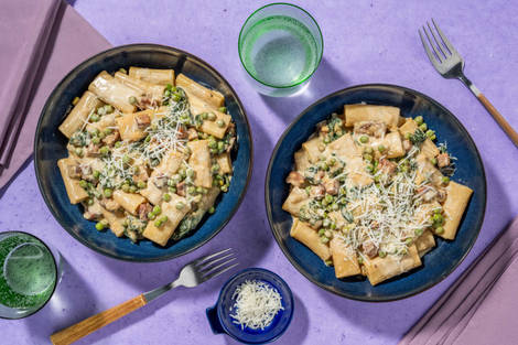 Speedy Creamy Chorizo and Pea Pasta