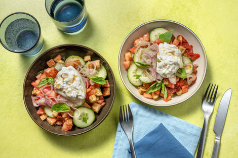 'Cialledda' lucana, burrata e cetrioli