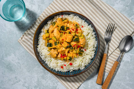 Thai Style Chicken Curry with Prawns