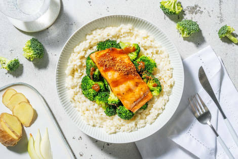 Bowl met miso geglazeerde zalm