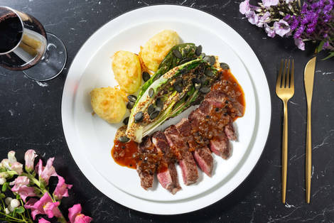 Ytrefilet av storfe og en kremet peppersaus