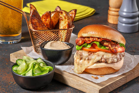 Saftig bacon-cheeseburger