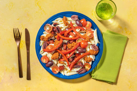 Pastabowl met chorizo en olijven