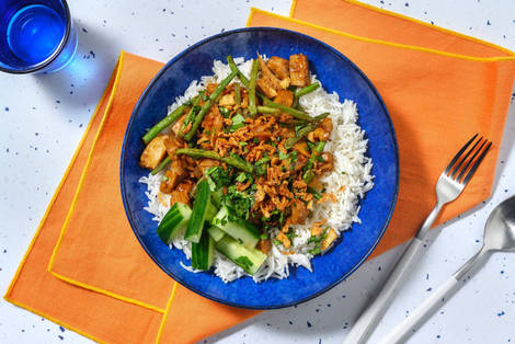 Vegetarische kipstukjes met gebakken sperziebonen
