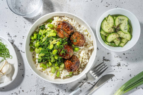 Bowl de boulettes de poulet à la japonaise