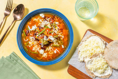 Groentesoep met Mexicaanse kruiden en groene peper