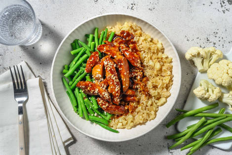 Kip met zoete Aziatische saus en bloemkoolrijst