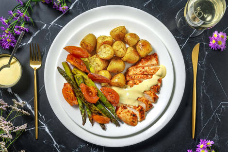 Filet de poulet mariné en sauce hollandaise