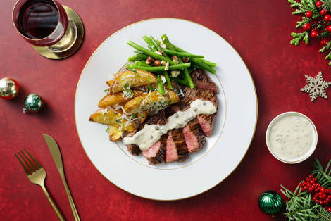 Feines Rindshuftsteak mit grünem Pfefferrahm