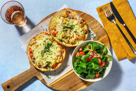 Tuna melts met tomaat en mais