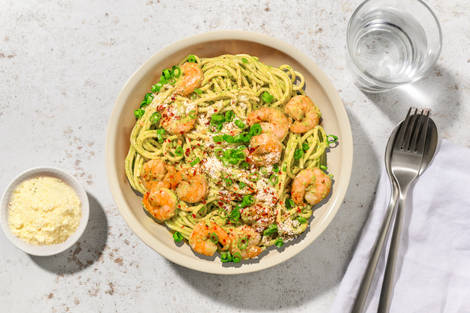 Espaguetis exprés al aglio con extra de langostinos