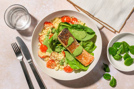 Extra de salmón noruego exprés con salsa de espinacas