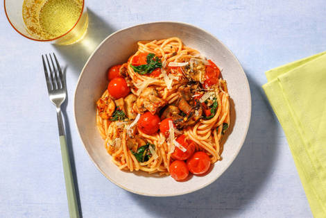 Spaghetti garnis de miettes de panko au fromage