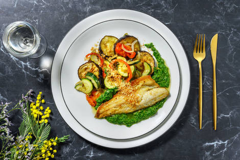 Lubina al horno con ratatouille