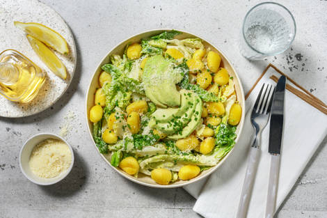 Gnocchi-Salat mit Avocado