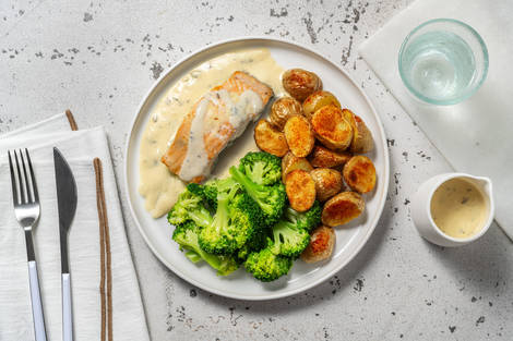 Lachssfilet in Honig-Senf-Soße