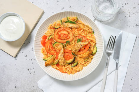 Bio-Hähnchen in mediterraner Marinade auf Orzo