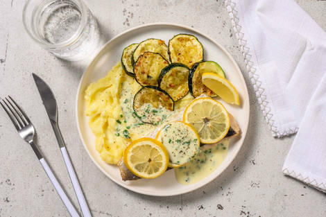 Zitroniger Seehecht mit Kerbelsauce