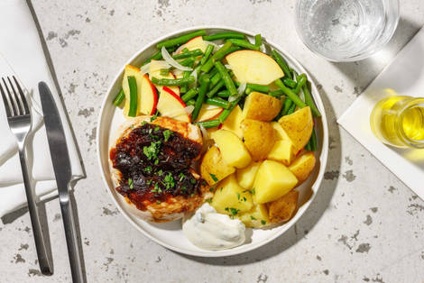 Hähnchenbrust mit Zwiebel-Chutney-Haube