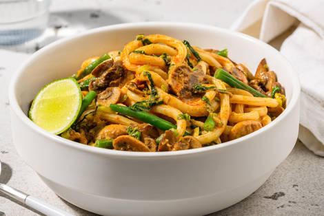 Red Thai Style Coconut Udon Soup