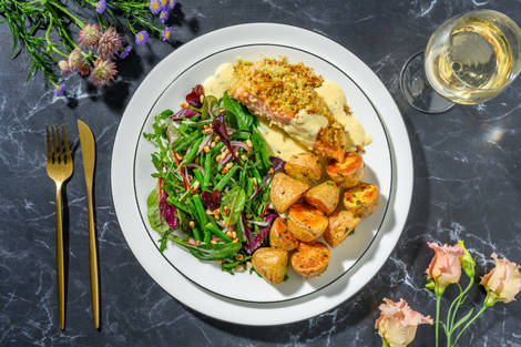 Lax med pistagetäcke och bearnaisesås 