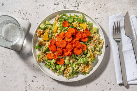 Perlencouscous-Salat mit Gurke & Orange