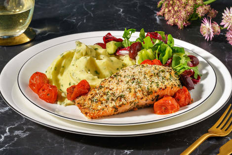 Zalmfilet in panko met aardappel-bieslookpuree