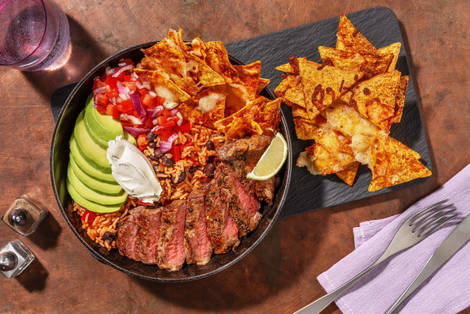 Goedgevulde nachobowl met steak