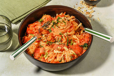 Snabb ricottatoppad soltorkad tomatpasta