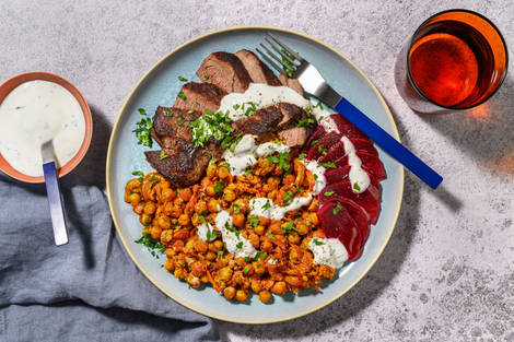 Rote-Beete-Salat mit Bio-Rinderhüftsteak