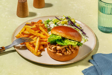 Smoky BBQ Pulled Chicken Breast Buns