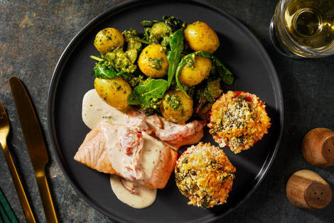 Kremet toscansk laks og gratinerte tomater