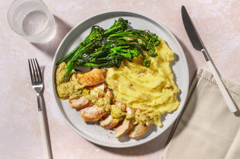 Quick Chicken and Pesto Cream Sauce