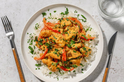 Kip in smokey stroganoff stijl saus