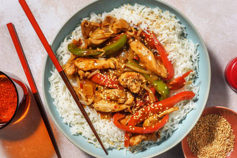 Poulet & germes de soja au wok en sauce au soja noir