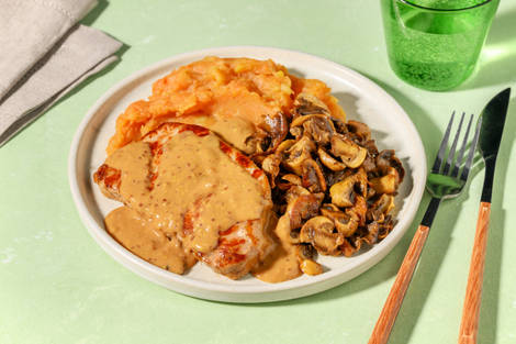 Lomo de cerdo con salsa casera de su jugo