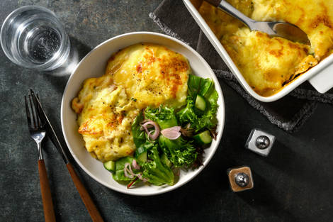 Britisk kyllingpai med bacon og purre