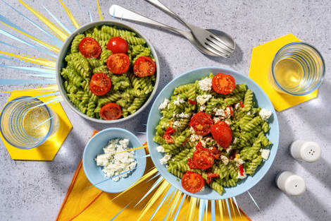 Rankenpasta mit Geheimspinat und Bio-Feta inspiriert von Bisasam