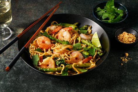 Luxe Satay Prawn & Ginger Noodle Stir-Fry