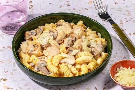 Creamy Chicken & Mushroom Fusilli