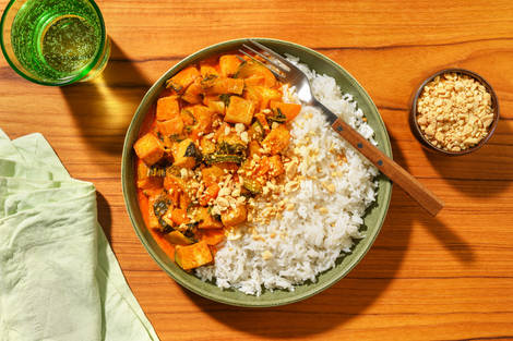 Red Thai Tofu, Chicken & Veggie-Loaded Curry