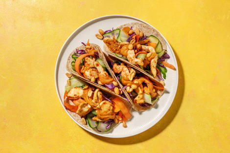 Rask sataykrydret kyllingtaco