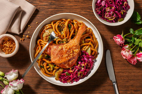 Konfitert andelår og ferske udonnudler